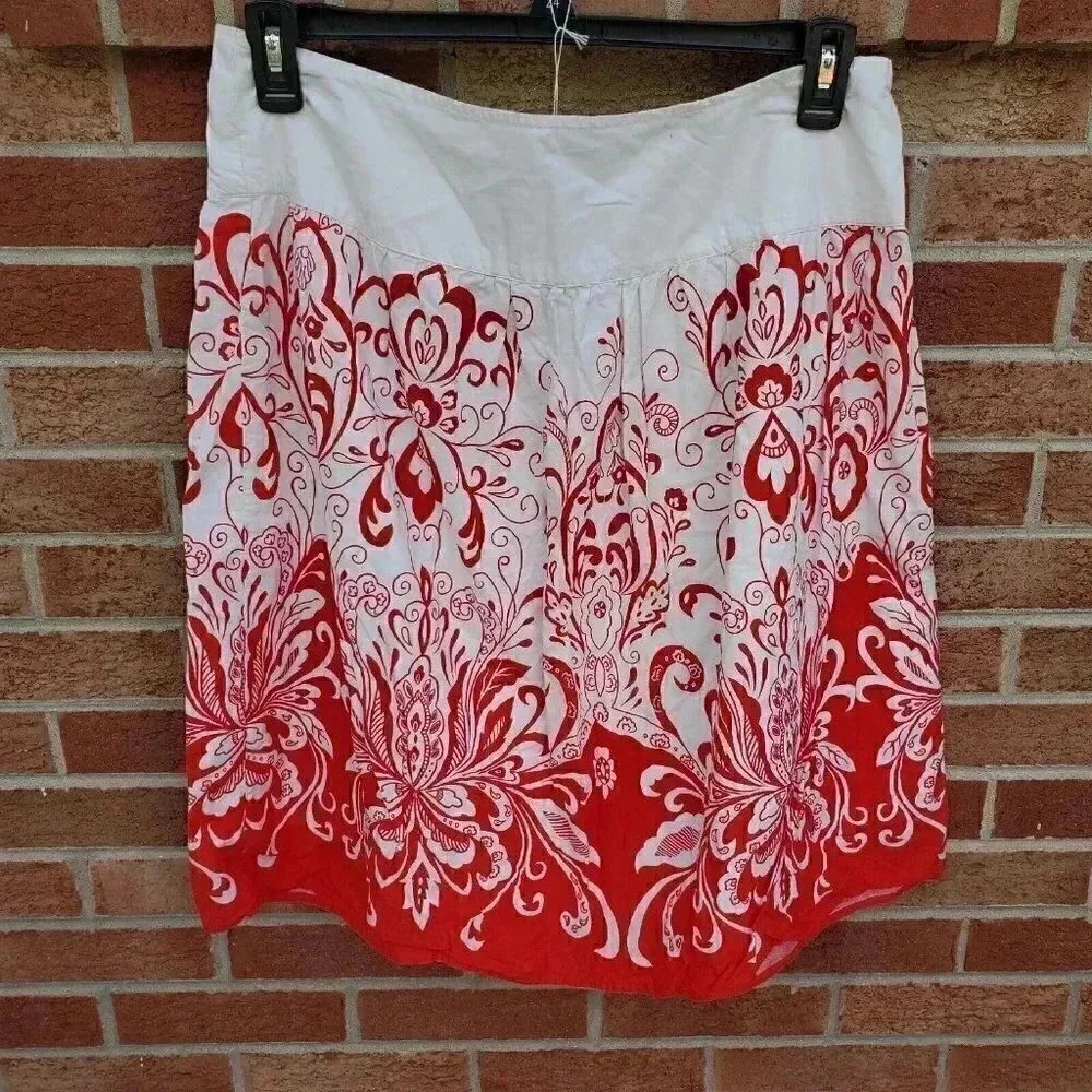 G.H. Bass & Co. A Line Skirt Women's Size 14 Red Paisley Pleaded 100% Cotton